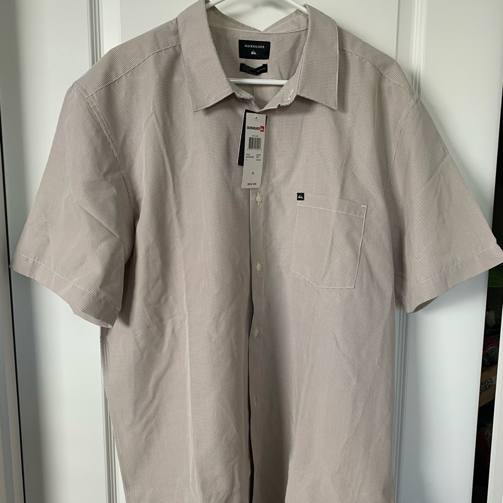 Men’s Quiksilver Button Up Shirt